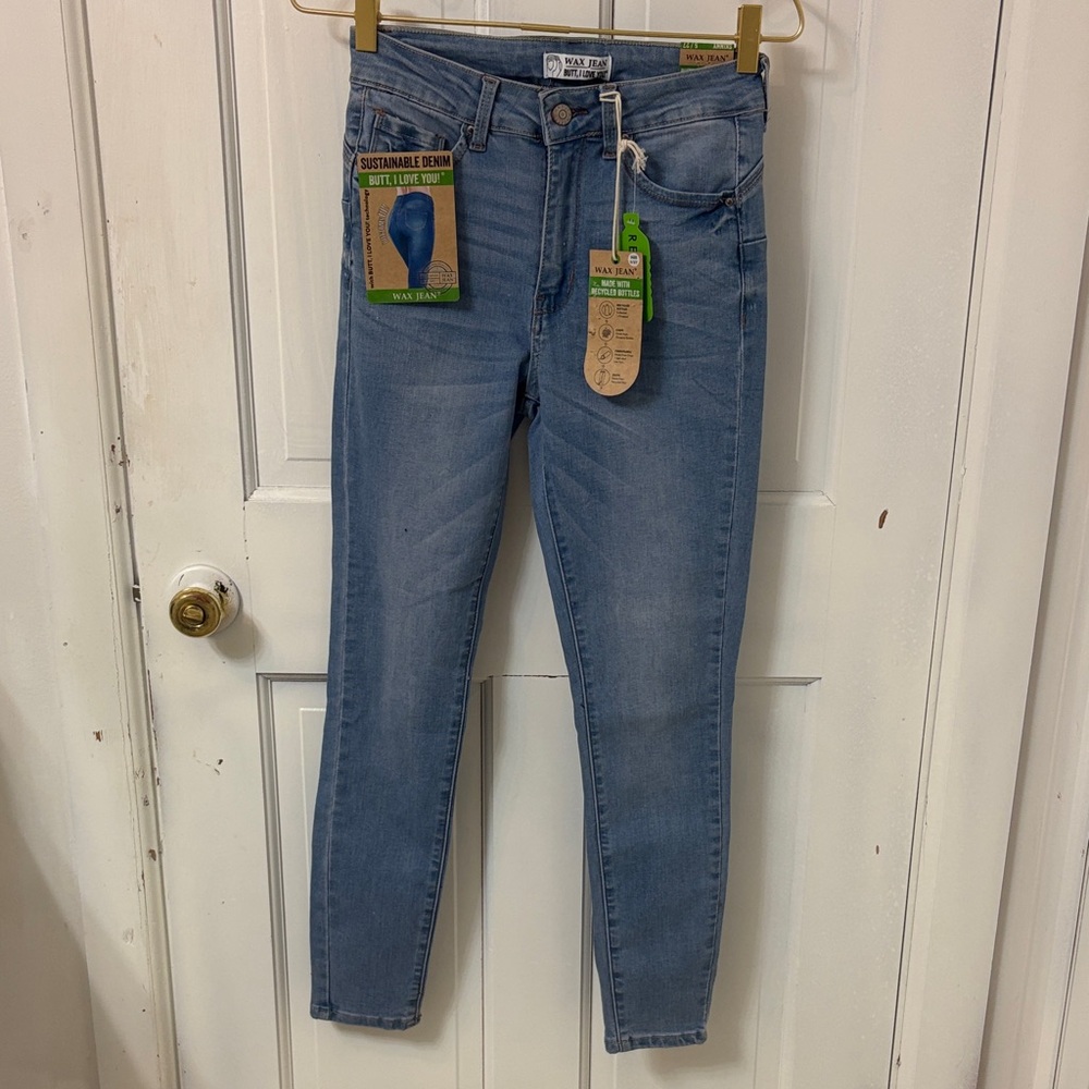 Wax Jean Women's Light Blue Skinny Jeans size 27